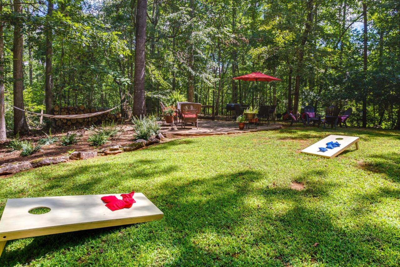 Dog-Friendly Dahlonega Home With Private Fire Pit! Exterior photo