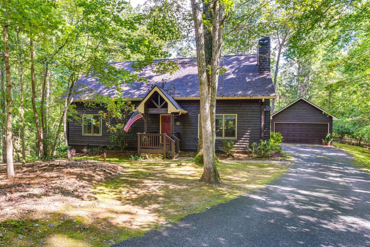 Dog-Friendly Dahlonega Home With Private Fire Pit! Exterior photo